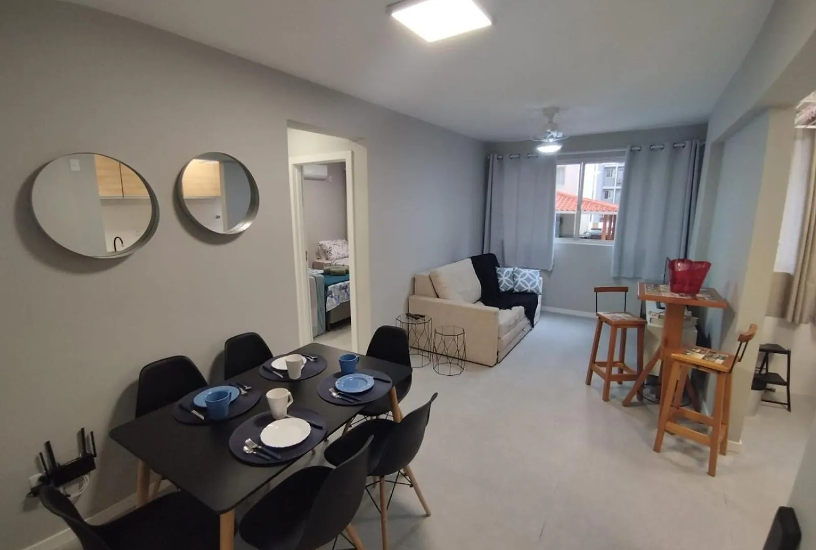 Charmoso 2 Dormitorios A Poucos Passos Da Praia Em Balneario Camboriu! location