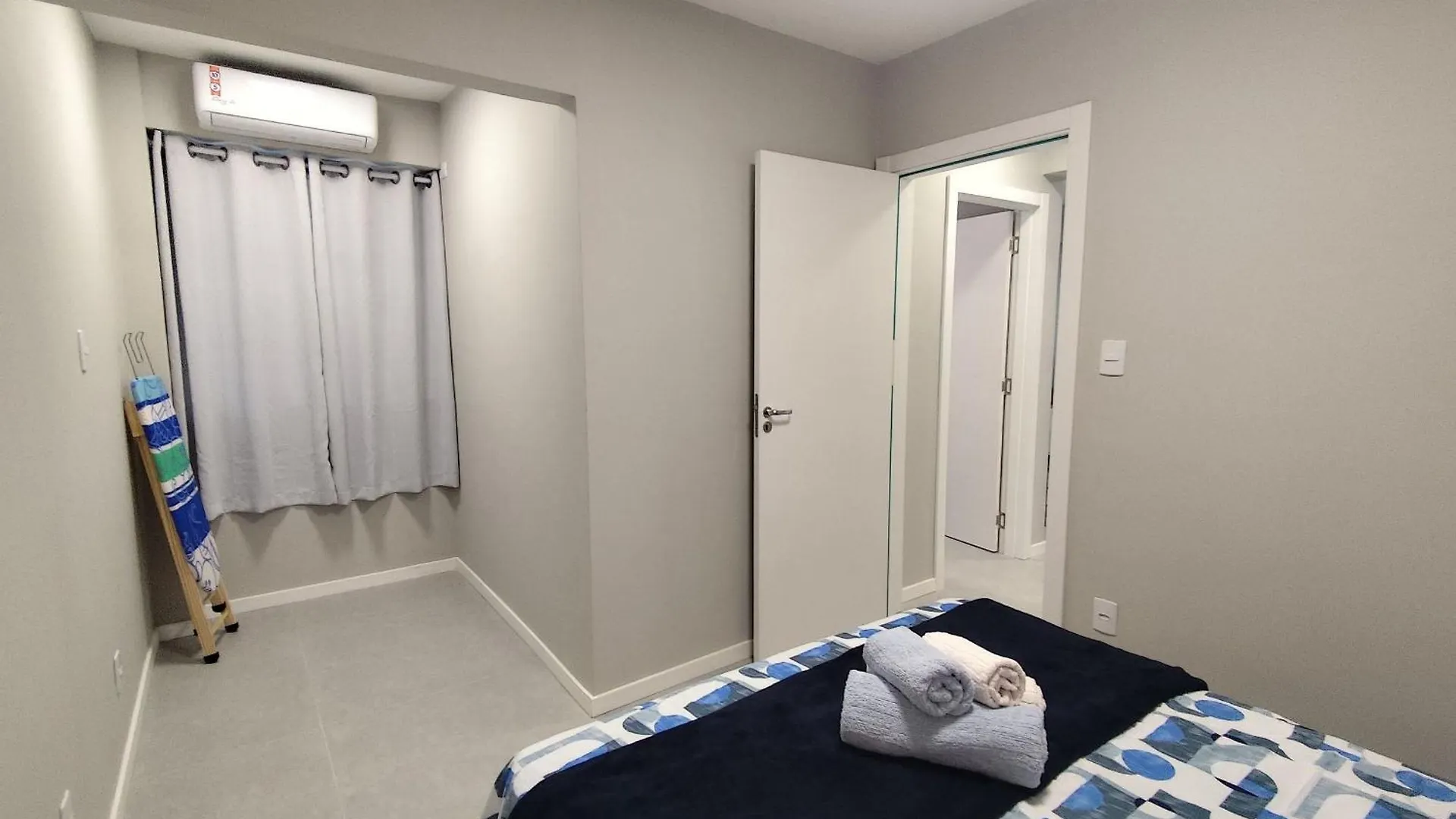 Charmoso 2 Dormitorios A Poucos Passos Da Praia Em Balneario Camboriu! Apartment