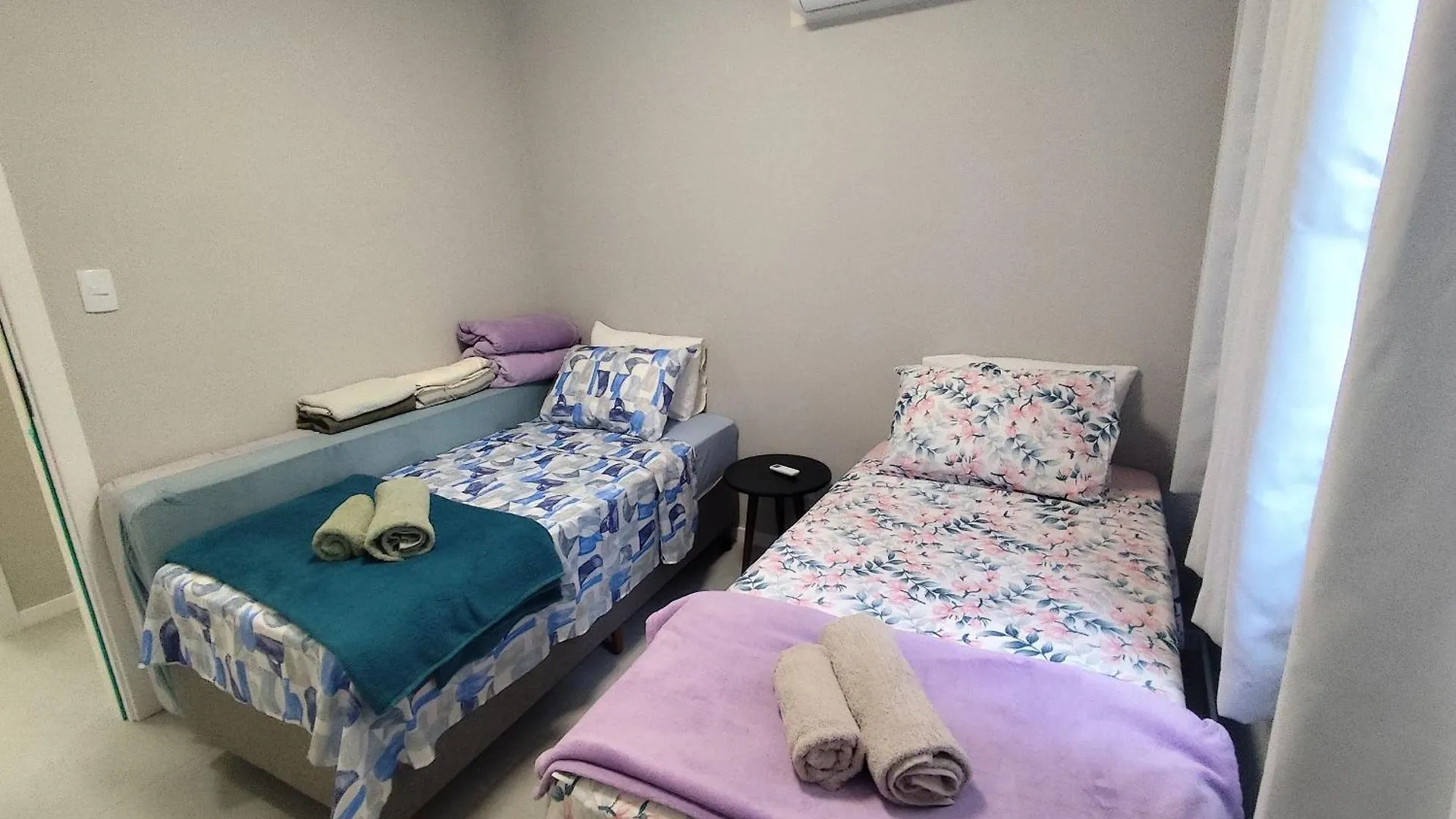 Charmoso 2 Dormitorios A Poucos Passos Da Praia Em Balneario Camboriu! Apartment